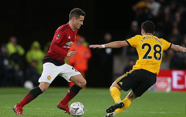 这位后卫凭 这位后卫凭